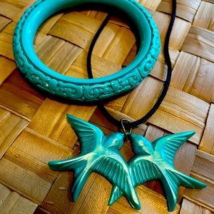 Turquoise Acrylic Bracelet & 2 Swallows Necklace